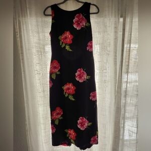 Black Floral Sleeveless Midi Dress